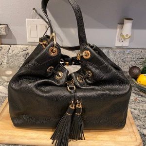 Ladies luxury handbag